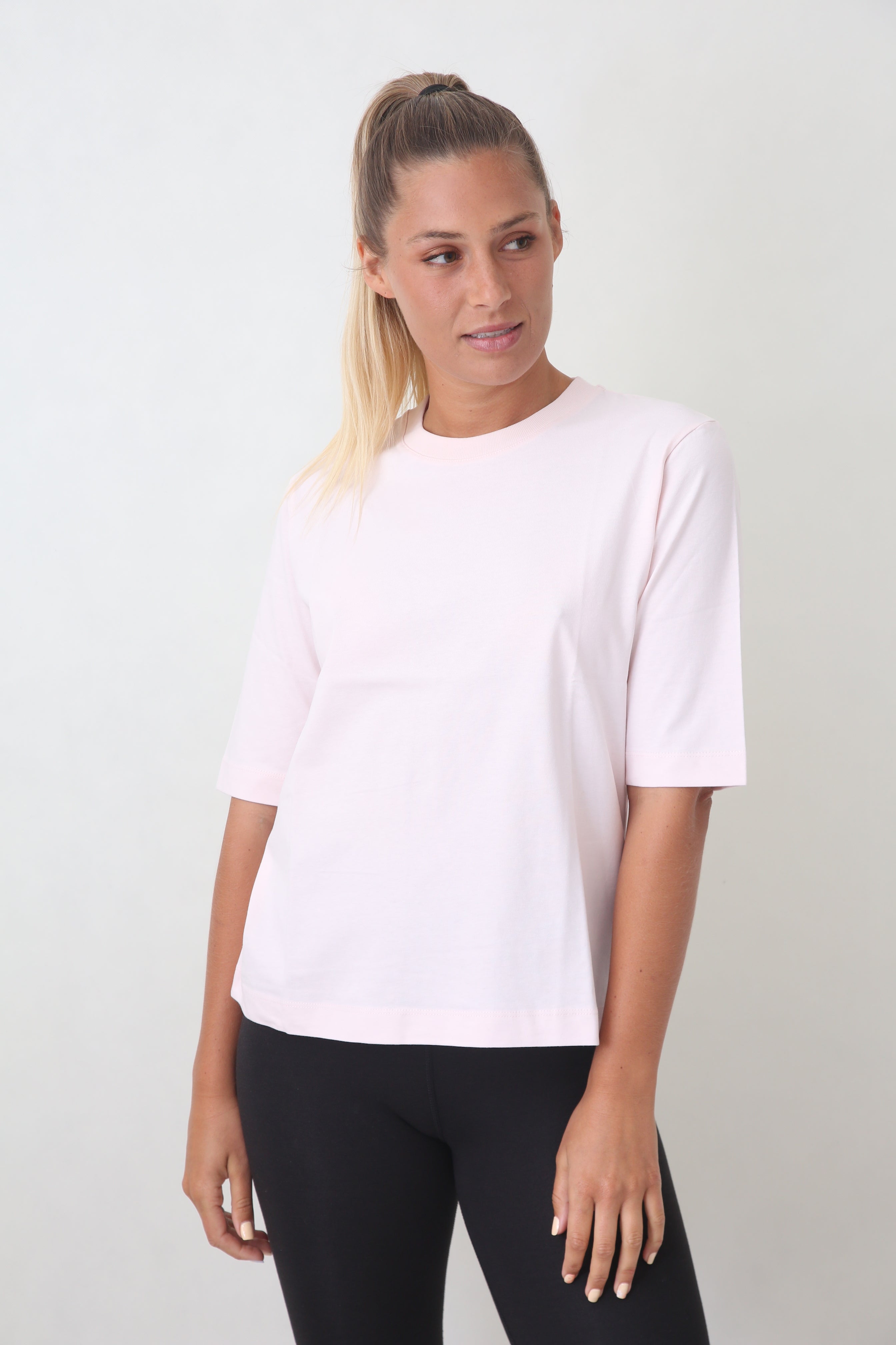 half sleeve relaxed t-shirt